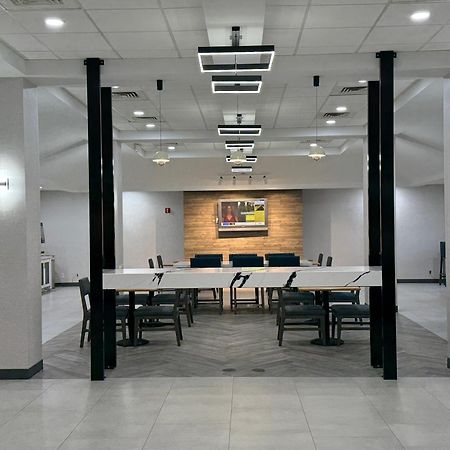 Quality Inn & Suites Baton Rouge West - Port Allen Ngoại thất bức ảnh