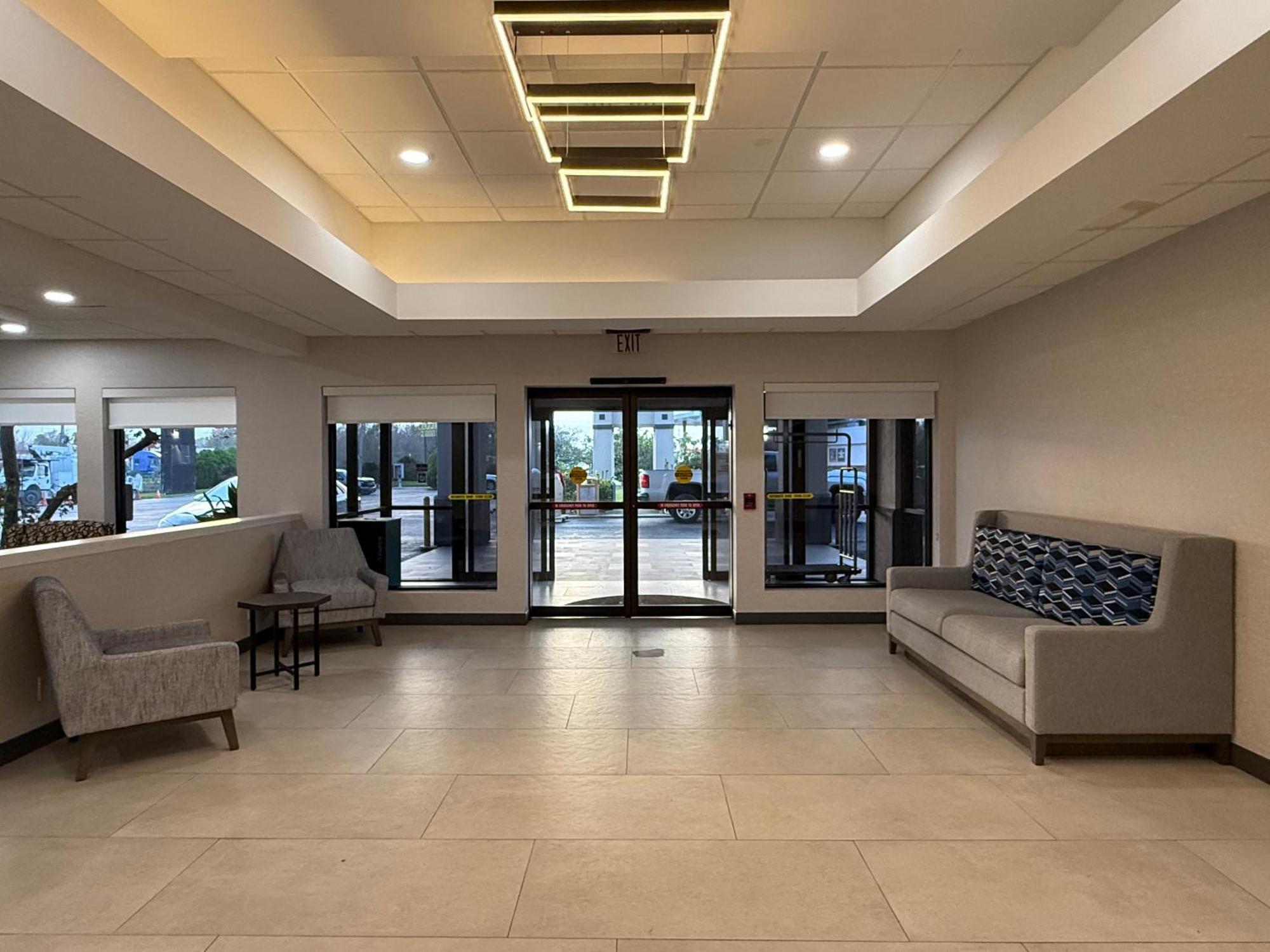 Quality Inn & Suites Baton Rouge West - Port Allen Ngoại thất bức ảnh